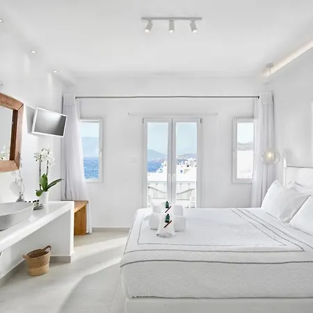 Marietta's Mykonos Town